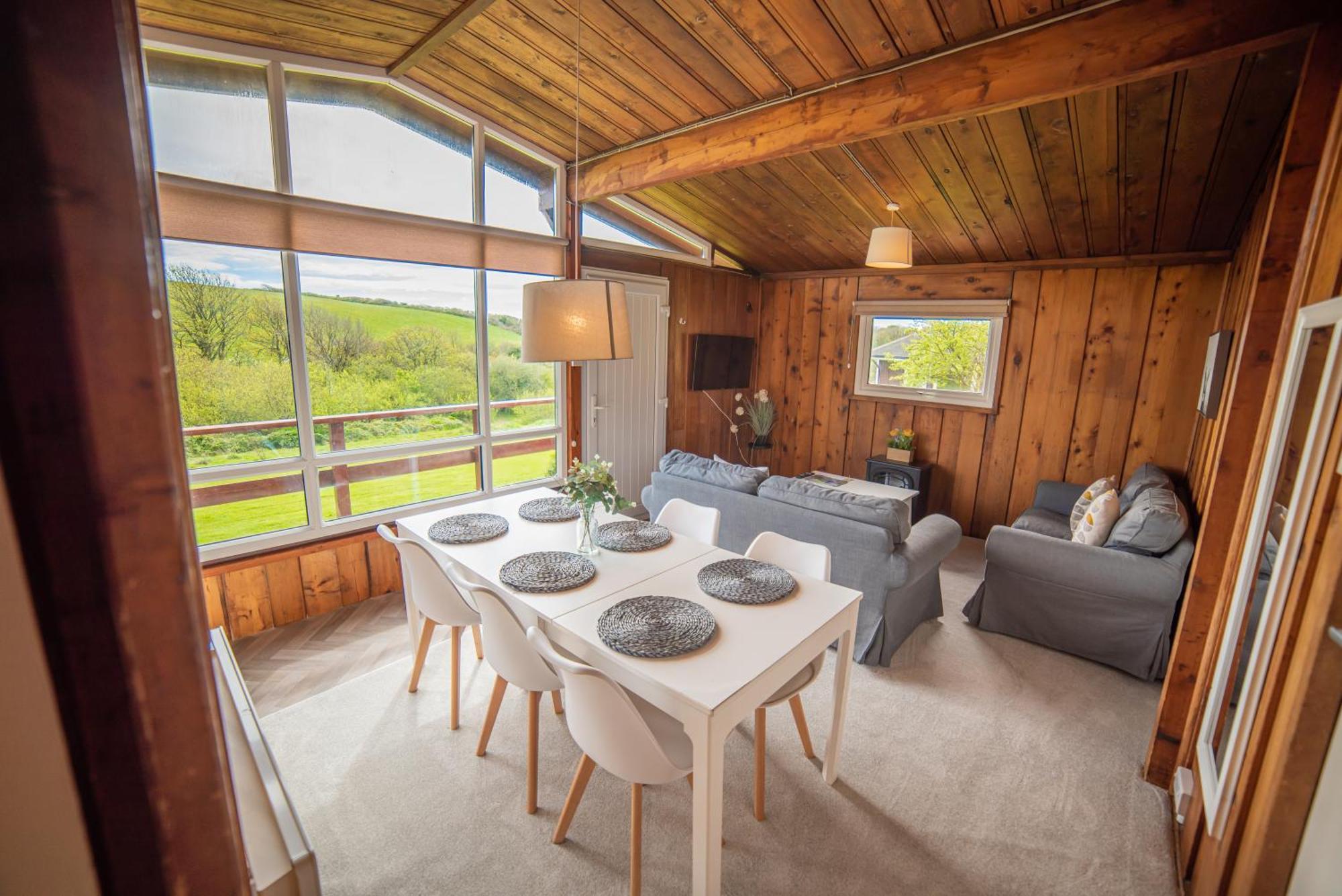 Timber Hill Self Catering Cedar Lodges Broad Haven Esterno foto