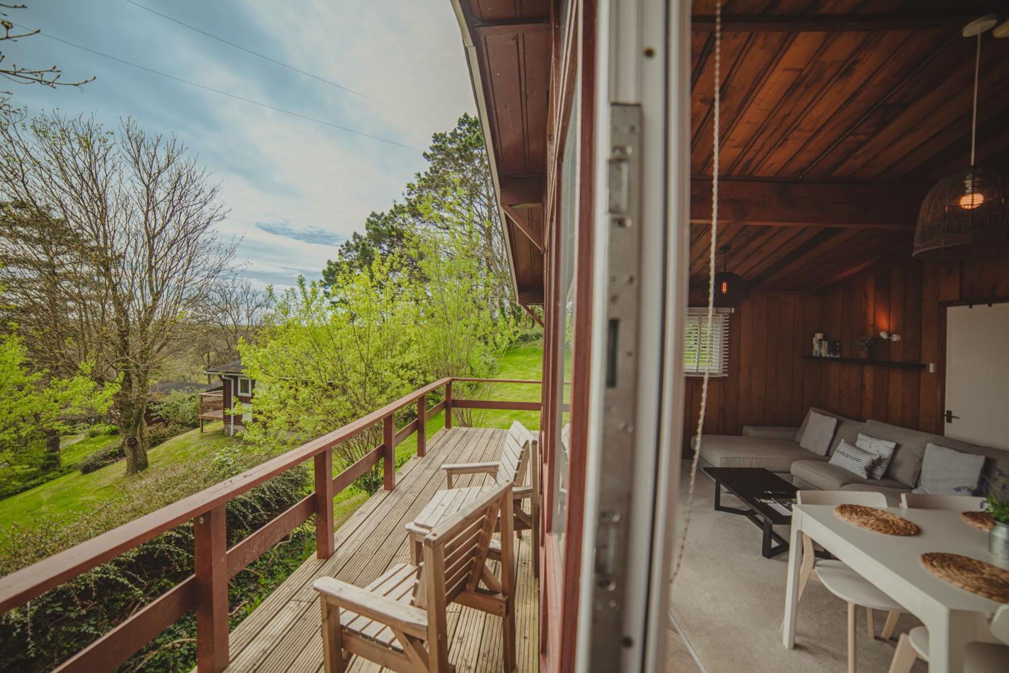 Timber Hill Self Catering Cedar Lodges Broad Haven Esterno foto